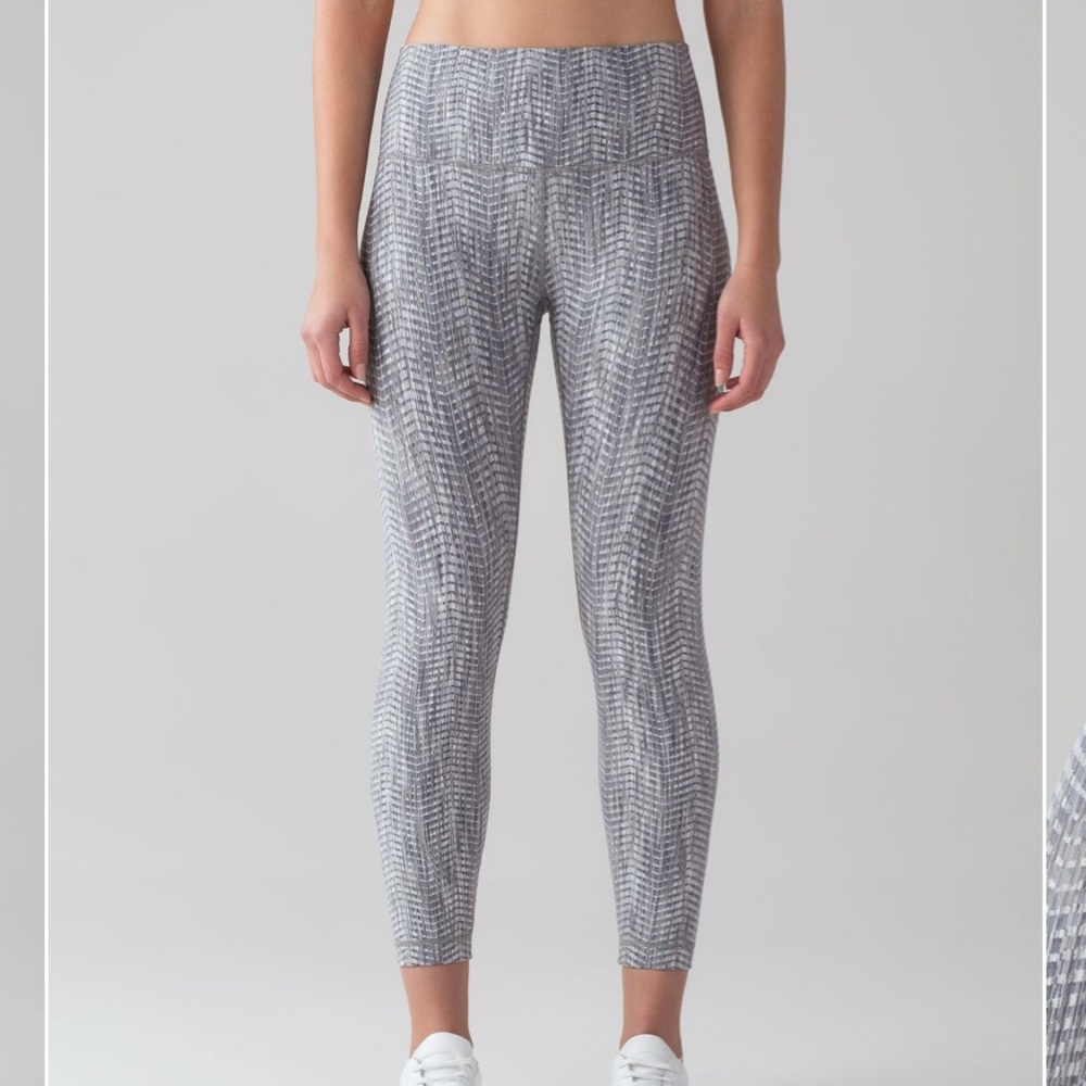 Lululemon Wunder Under Hi-Rise 7/8 Tight 25”